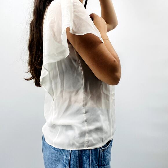 Go Silk white flutter sleeve silk flowy blouse - Picture 5 of 7